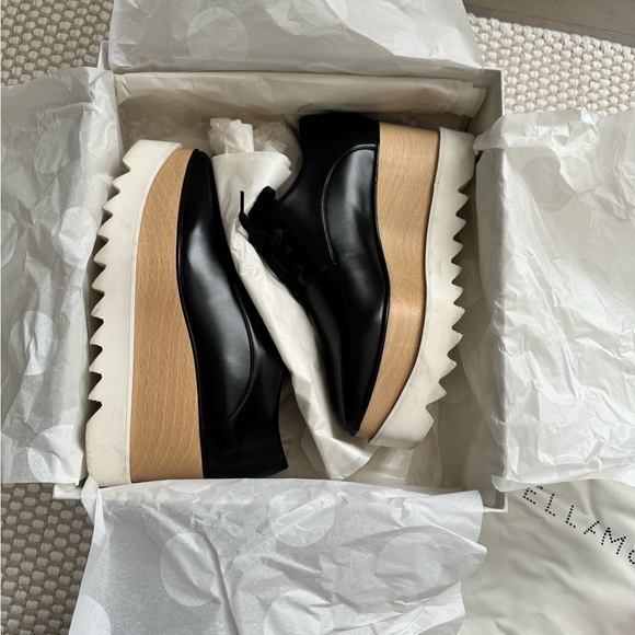 Stella McCartney Elyse Platforms Black - Picture 8 of 9